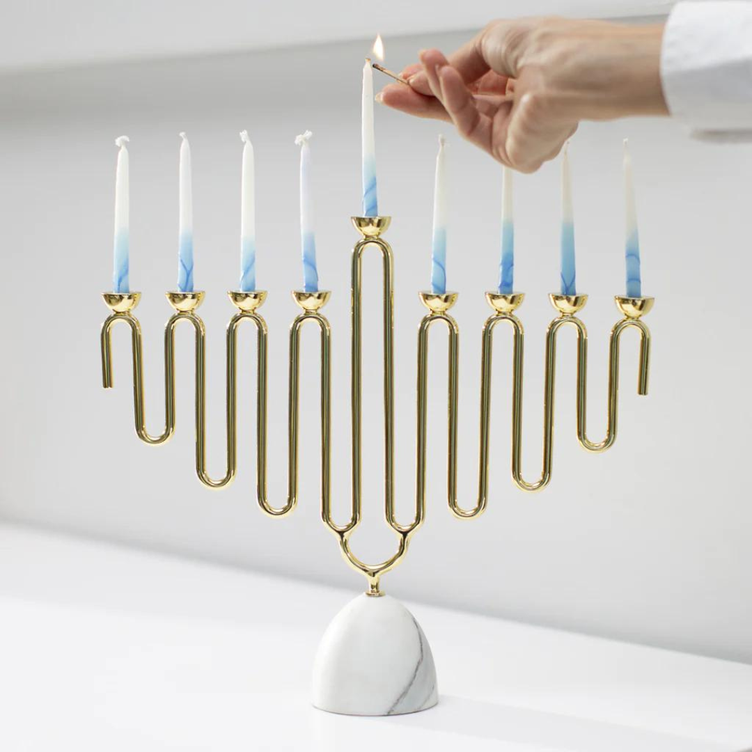 Coluna Menorah Carrara & Gold.