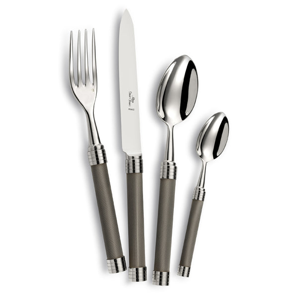 The Alain Saint-Joanis Cotte de Maille 5 Piece Setting in silver plate features textured gray handles and includes a fork, knife, tablespoon, teaspoon, and salad fork for a touch of luxury flatware style.