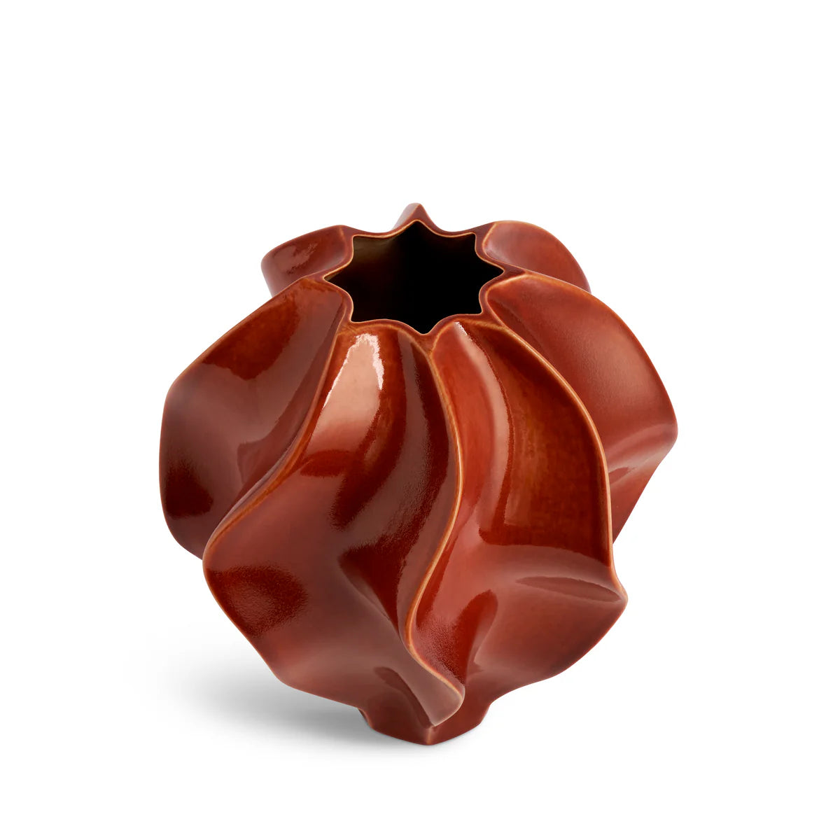 The L'Objet Douro Vase Paprika - Medium features a glossy, sculptural silhouette in rich reddish-brown with abstract wavy pleats and a star-shaped opening—an eye-catching statement piece or gift-ready in a luxury box.