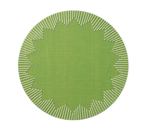 The Kim Seybert Dream Weaver Placemat Set of 4 in green and white features a textured round design with a zigzag starburst border, adding stylish flair to your table setting.