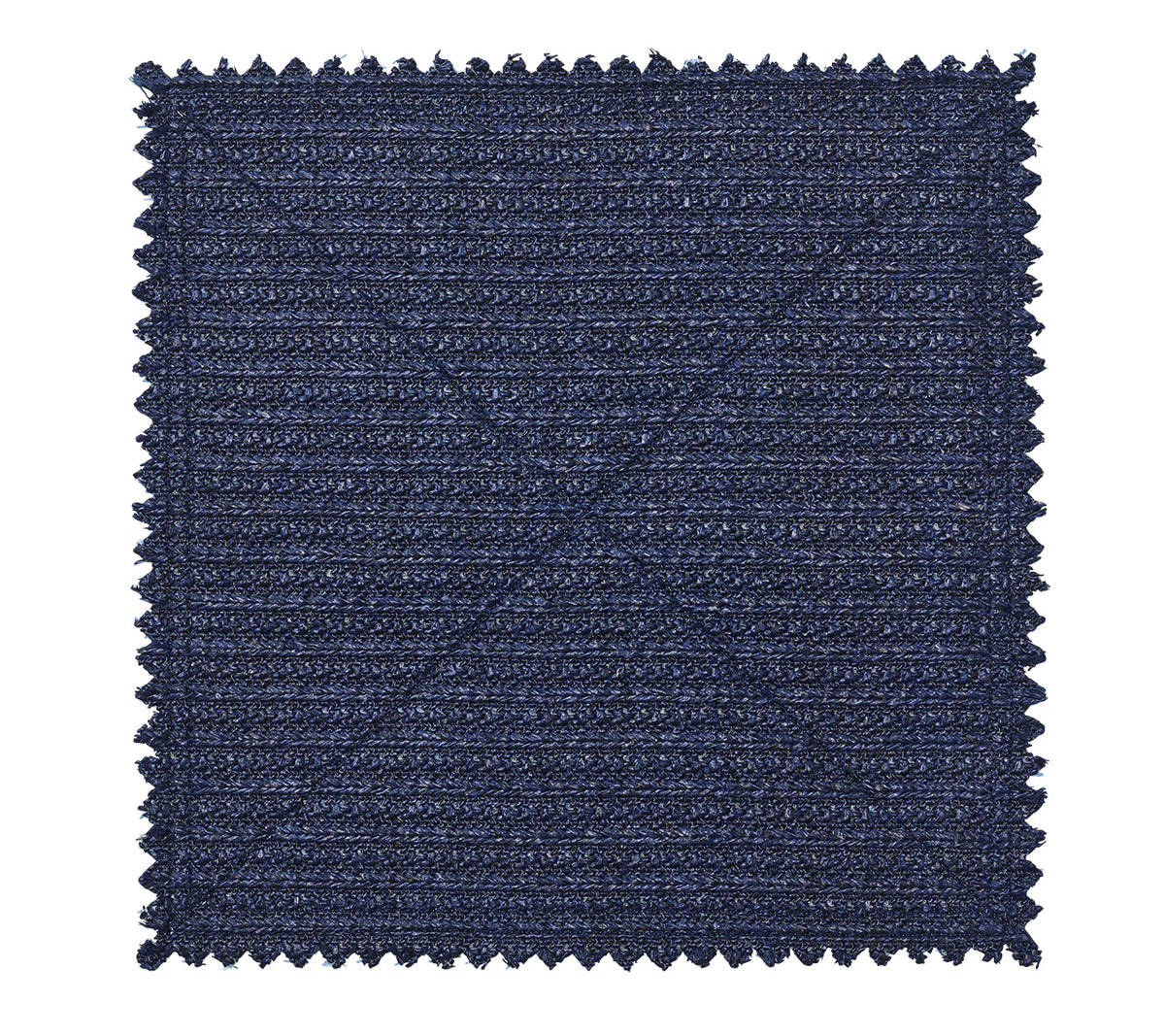 The Kim Seybert Vista Reversible Placemat set of 4 in Navy & Periwinkle features a textured, woven faux raffia pattern with zig-zag edges, adding a sophisticated touch to your table.