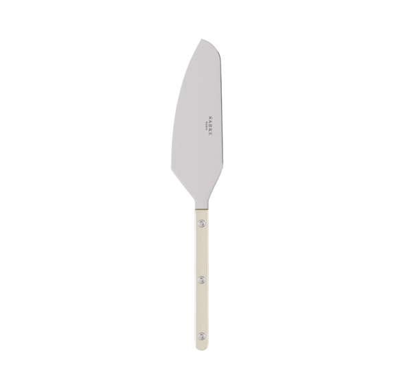 Introducing the Bistrot Pearly Tart Slicer by Vive Designs, a silver metal pie server featuring a wide, flat blade and a straight, light-colored handle from the elegant Bistrot cutlery collection, shown isolated on a white background.