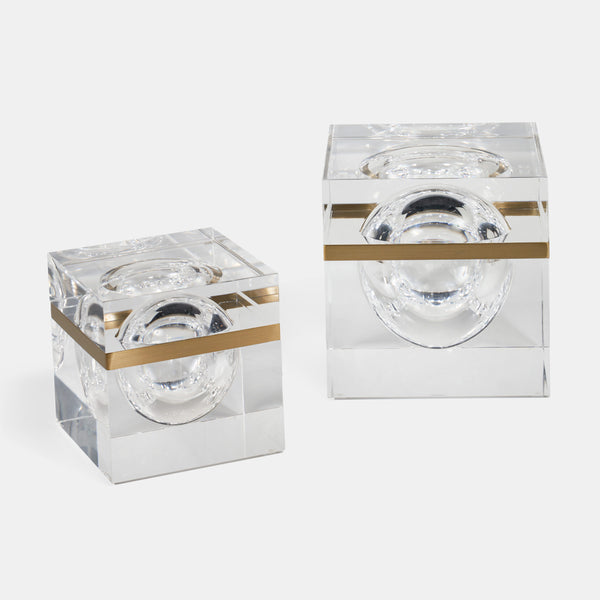 The Luho Gemma Box features two clear glass cubes with brass bands and air bubble details, offering modern luxury decor that evokes mid-century elegance against a white backdrop.